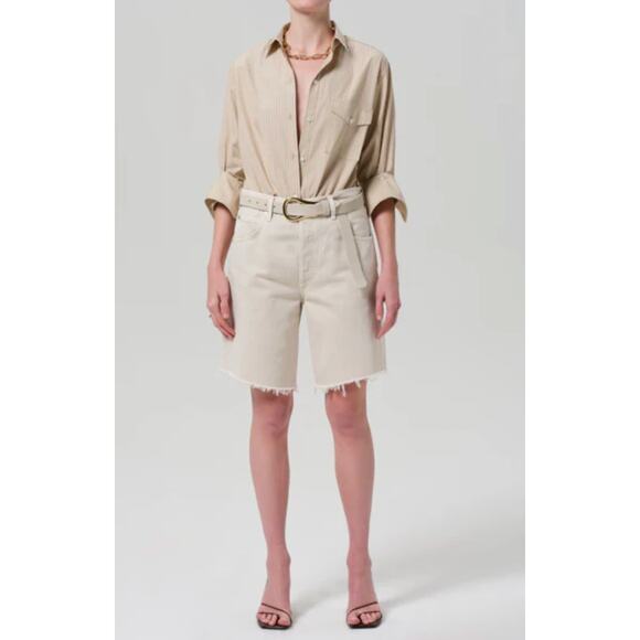 Citizens Of Humanity Shorts 23 Ayla in Almondette Bermuda Denim Raw Hem Beige